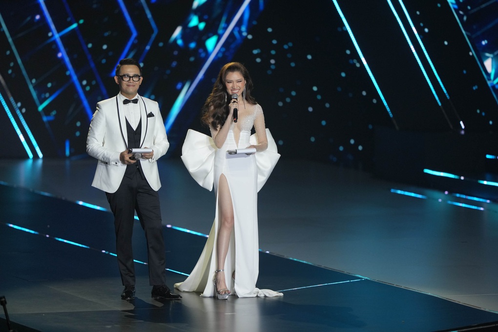 MC Đức Bảo hé lộ 10 điều chưa kể tại Hoa hậu Hoàn vũ Việt Nam 2022 - 1 MC Đức Bảo hé lộ 10 điều chưa kể tại Hoa hậu Hoàn vũ Việt Nam 2022 - 1