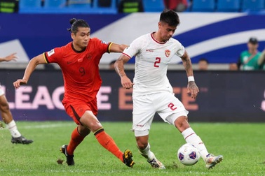 Indonesia bất ngờ nhận "cơn mưa án phạt" từ FIFA