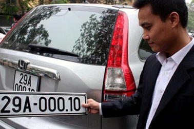 Những điều cần biết khi chuyển quyền sở hữu ôtô và xe máy