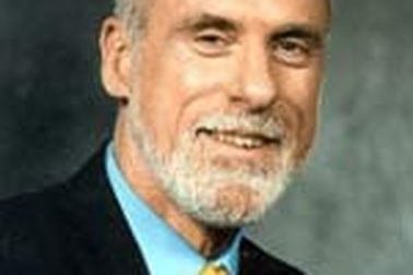 "Cha đẻ Internet" đề nghị xây dựng luật mạng trung lập 