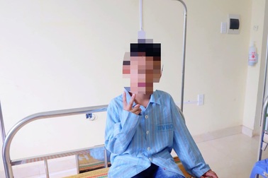 Uống trộm bia để tủ lạnh, bé trai 8 tuổi rơi vào hôn mê