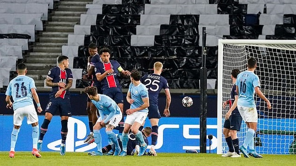 Tiết lộ bất ngờ về siêu phẩm đẩy PSG xuống địa ngục - 2 Tiết lộ bất ngờ về siêu phẩm đẩy PSG xuống địa ngục - 2