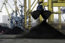 Nga ngừng bán than, Ukraine đối mặt mùa Đông "tê cóng"