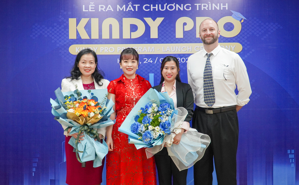 Scots English ra mắt chương trình Kindy Pro - Kích hoạt tiềm năng trong con - 1 Scots English ra mắt chương trình Kindy Pro - Kích hoạt tiềm năng trong con - 1