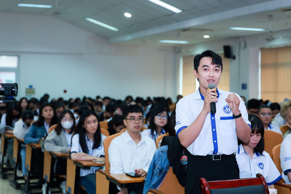 Khởi động chuỗi hội thảo về quản lý tài chính cho Gen Z - 2 Khởi động chuỗi hội thảo về quản lý tài chính cho Gen Z - 2