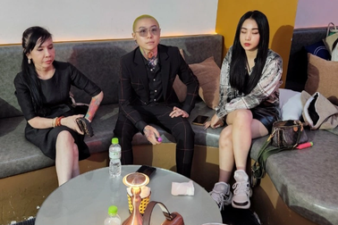 Bà trùm Dung "Thà" tổ chức tiệc sinh nhật ma túy cho đàn em