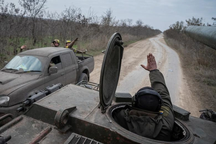 Cơ hội nào cho đàm phán hòa bình sau khi Nga rút quân khỏi Kherson?