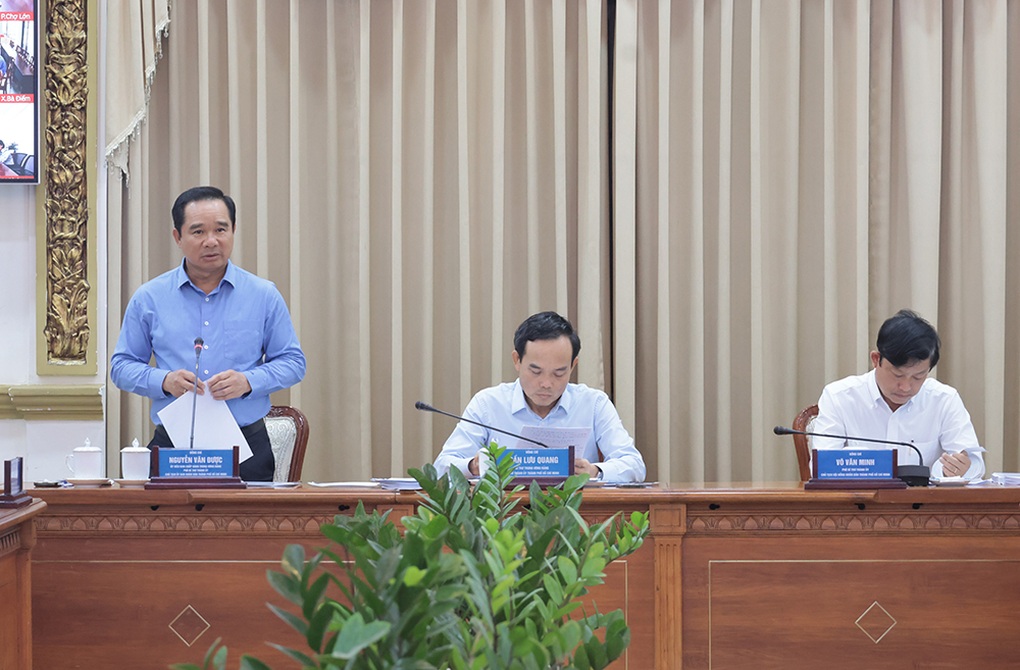 Chủ tịch TPHCM yêu cầu làm rõ nguyên nhân giải ngân đầu tư công chậm lại - 2 Chủ tịch TPHCM yêu cầu làm rõ nguyên nhân giải ngân đầu tư công chậm lại - 2