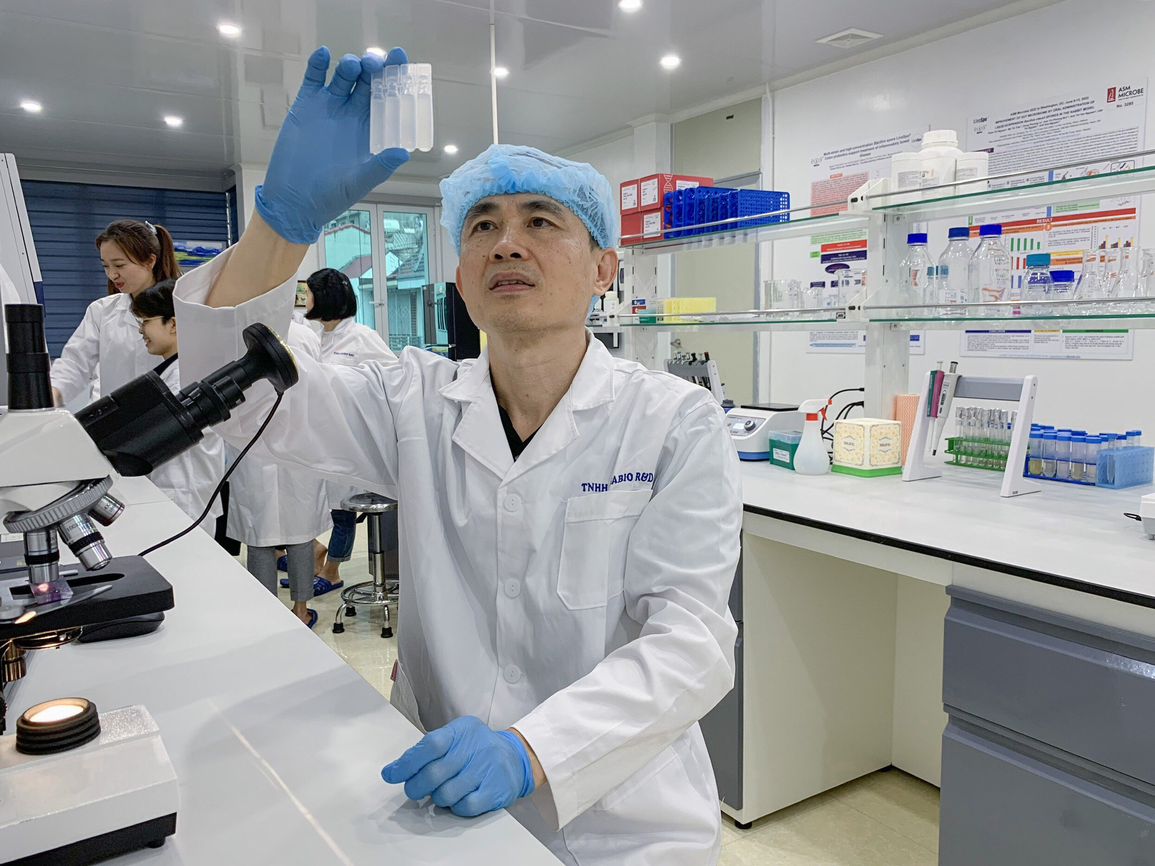 LiveSpo công bố Trung tâm Nghiên cứu Bào tử Lợi khuẩn đầu tiên trên thế giới - 5 LiveSpo công bố Trung tâm Nghiên cứu Bào tử Lợi khuẩn đầu tiên trên thế giới - 5