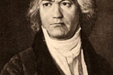 Thiên tài âm nhạc Beethoven bị chính bác sĩ sát hại?