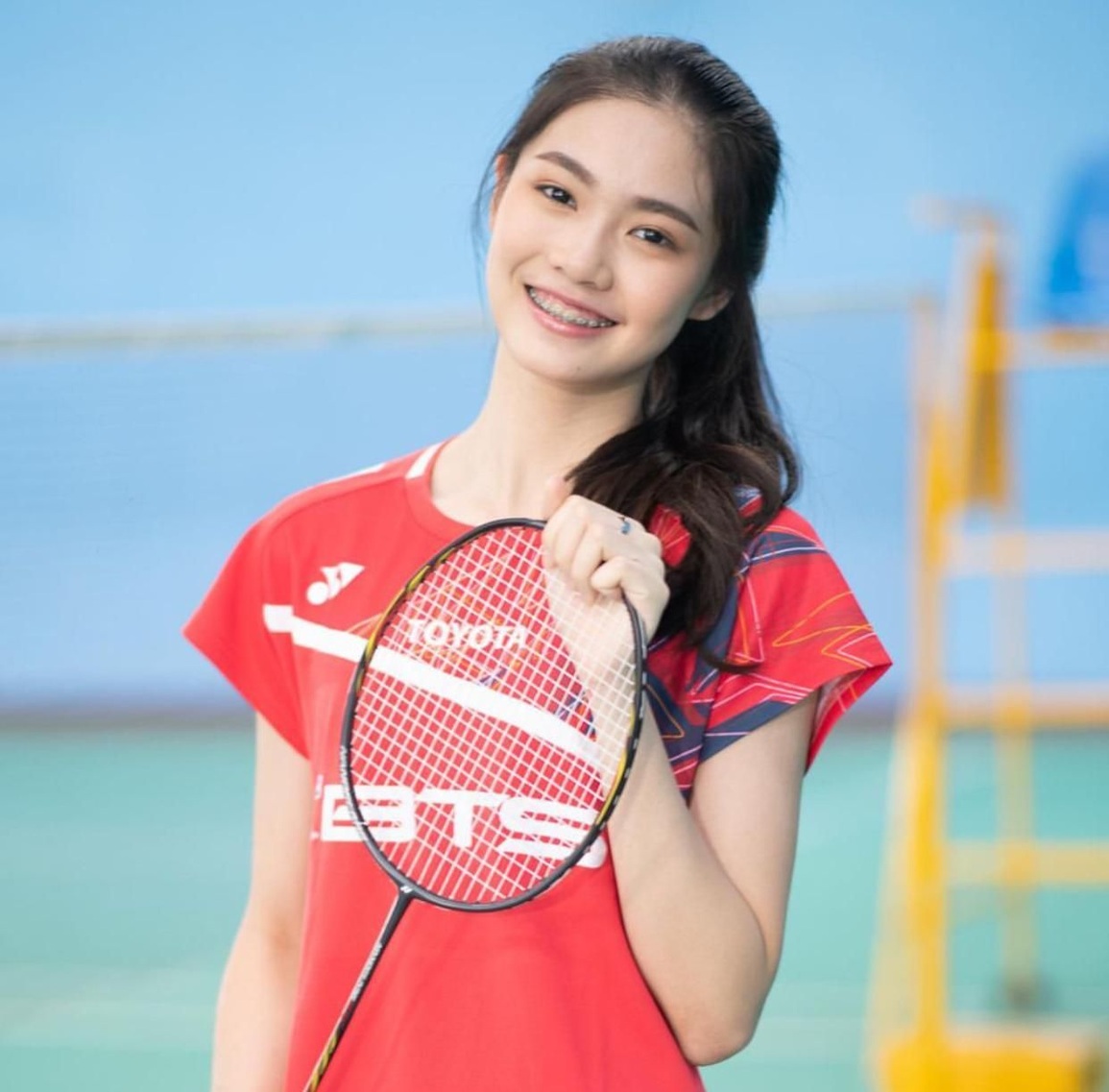 Vẻ đẹp xinh như thần tiên tỷ tỷ của ngọc nữ 15 tuổi cầu lông Thái Lan - 10 Vẻ đẹp xinh như thần tiên tỷ tỷ của ngọc nữ 15 tuổi cầu lông Thái Lan - 10