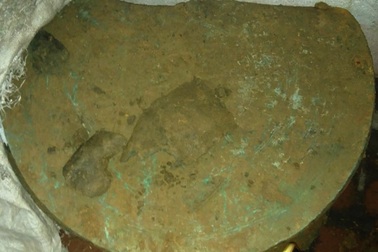 Phát hiện trống đồng cổ trong khu vực Di sản thế giới Thành Nhà Hồ