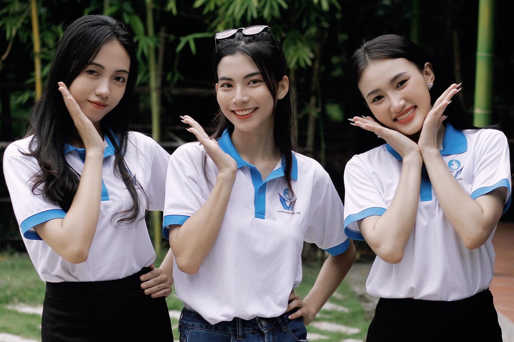 Hoa khôi Cần Thơ 18 tuổi muốn dự thi tại các đấu trường nhan sắc lớn - 1 Hoa khôi Cần Thơ 18 tuổi muốn dự thi tại các đấu trường nhan sắc lớn - 1