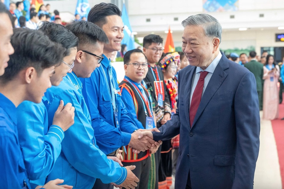 Tổng Bí thư Tô Lâm: Đầu tư mạnh mẽ và toàn diện cho "thế hệ vươn mình"