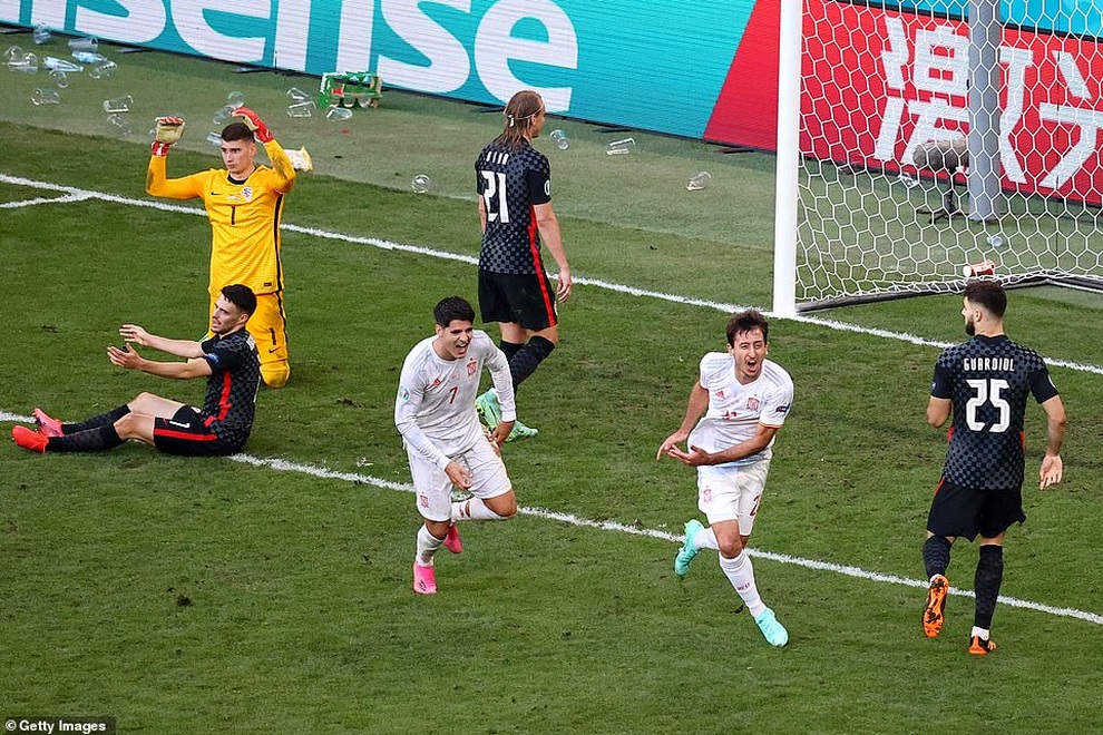 Tứ kết Euro 2020: Những cuộc đối đầu khó đoán - 1