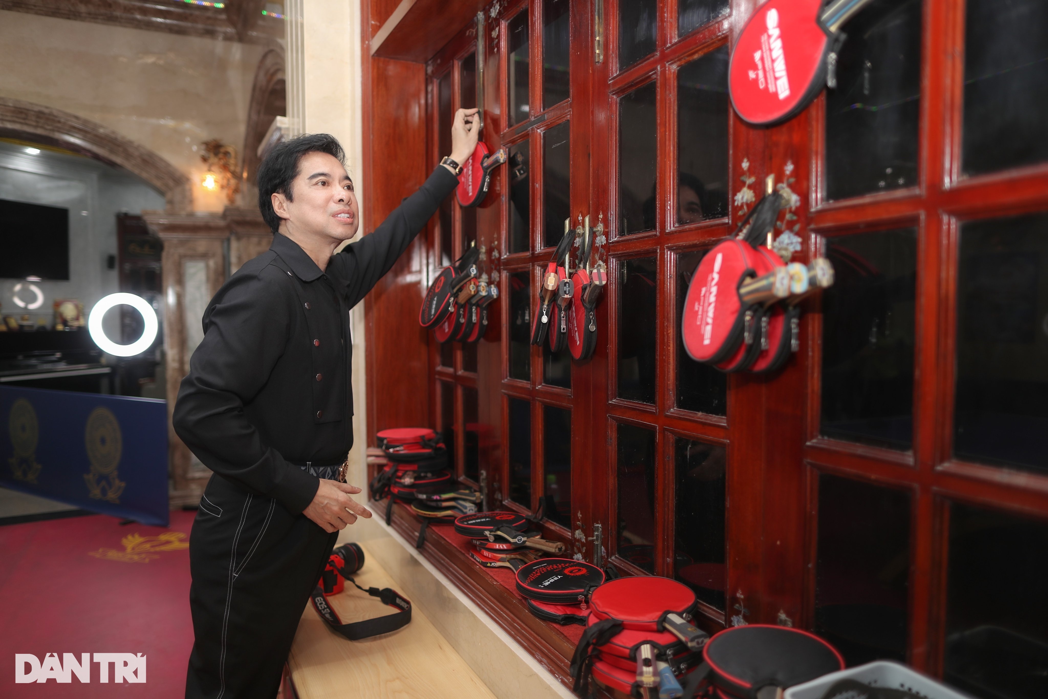 Khám phá biệt thự triệu đô của Ngọc Sơn, bất ngờ với thú chơi đắt đỏ - 2 Khám phá biệt thự triệu đô của Ngọc Sơn, bất ngờ với thú chơi đắt đỏ - 2