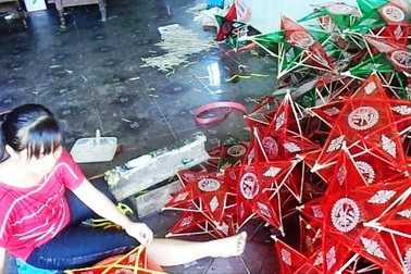 Trung thu thăm “làng đèn ông sao”