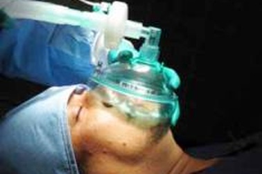 Hôn mê 7 năm, bất ngờ tỉnh dậy sau khi được uống thuốc ngủ