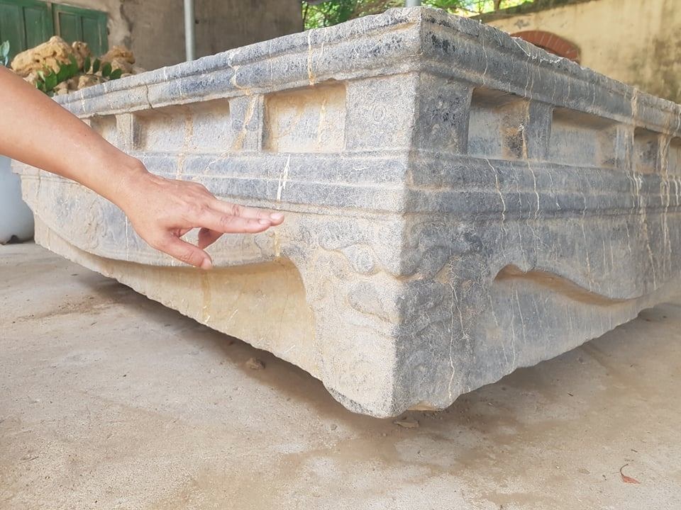 Phát hiện sập đá nhiều nét giống sập đá bảo vật quốc gia ở Ninh Bình - 7 Phát hiện sập đá nhiều nét giống sập đá bảo vật quốc gia ở Ninh Bình - 7
