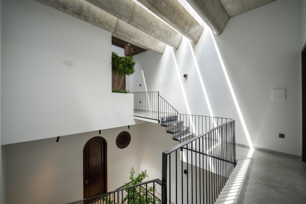 Căn nhà không mái, mát quanh năm của vợ chồng Đà Nẵng - 11 Căn nhà không mái, mát quanh năm của vợ chồng Đà Nẵng - 11