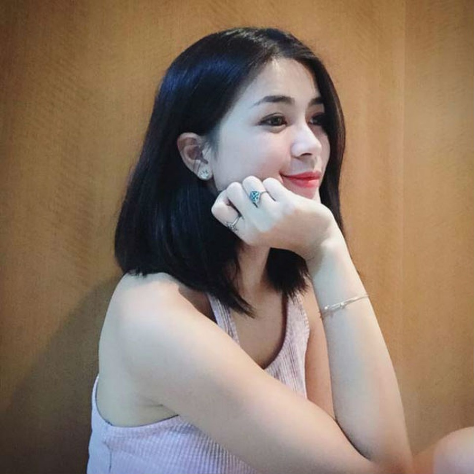 Rời buồng lái, các nữ phi công đẹp nhất Việt Nam ăn vận khoe đường cong - 11