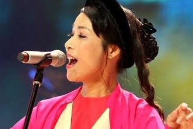 NSƯT Tố Uyên - Nhan sắc mãi ngọt ngào