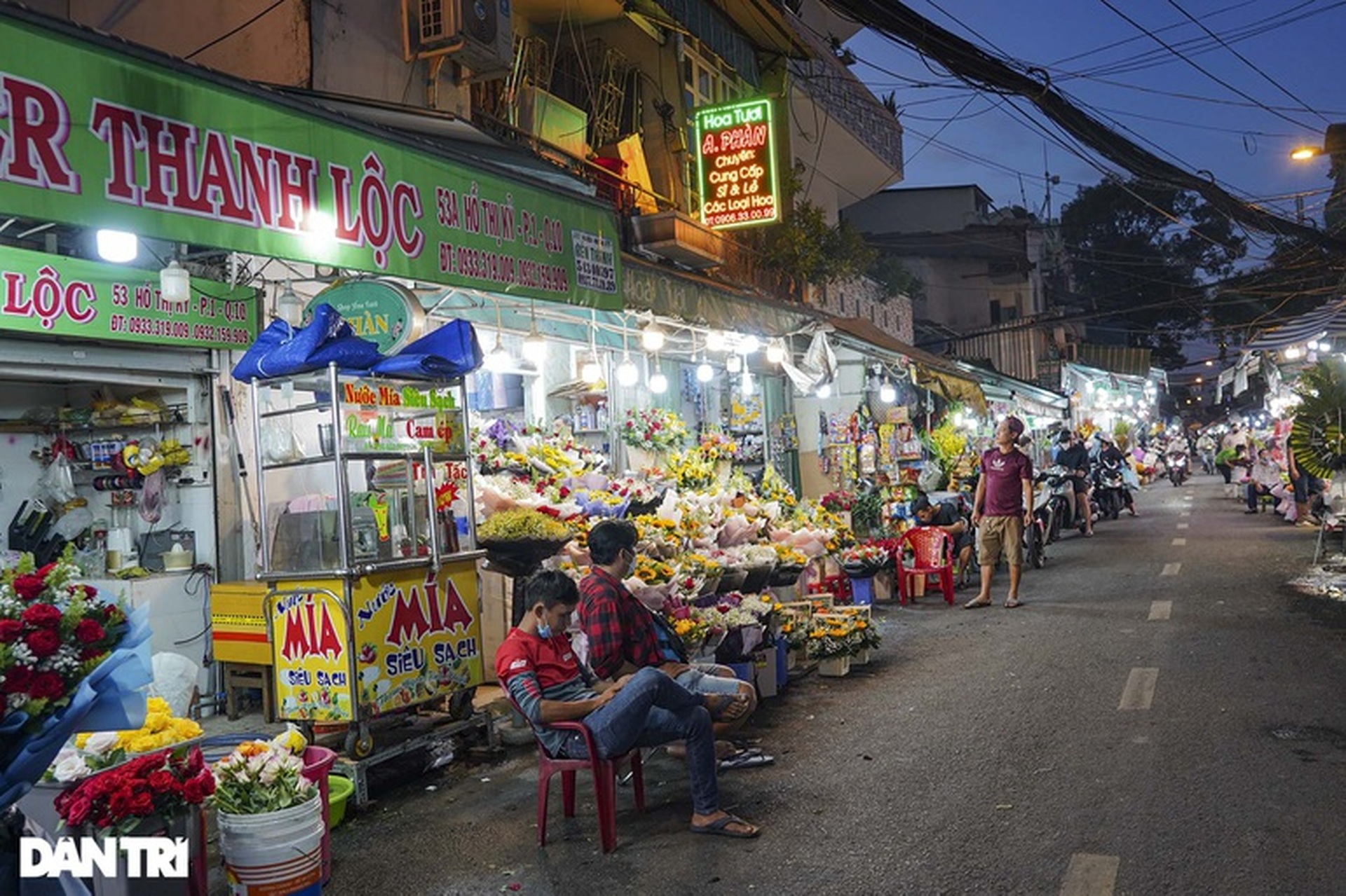Chợ hoa lớn nhất TPHCM đìu hiu trong dịp lễ tình nhân 14/2 - 3 Chợ hoa lớn nhất TPHCM đìu hiu trong dịp lễ tình nhân 14/2 - 3