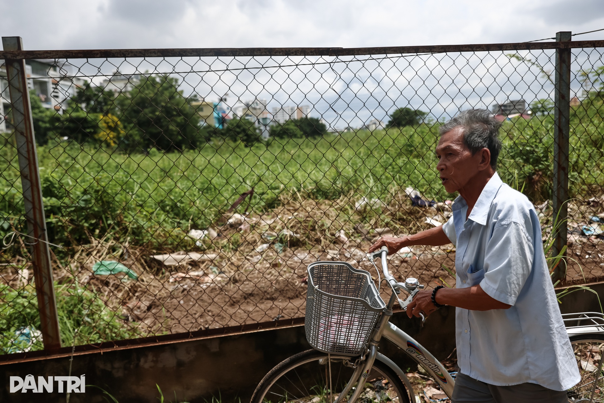 Hơn trăm hộ dân mắc kẹt trong dự án treo 2 thập kỷ ở TPHCM - 11 Hơn trăm hộ dân mắc kẹt trong dự án treo 2 thập kỷ ở TPHCM - 11