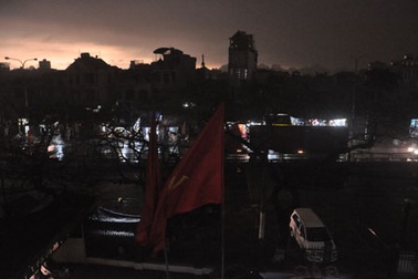 Lý giải hiện tượng ngày "biến" thành đêm