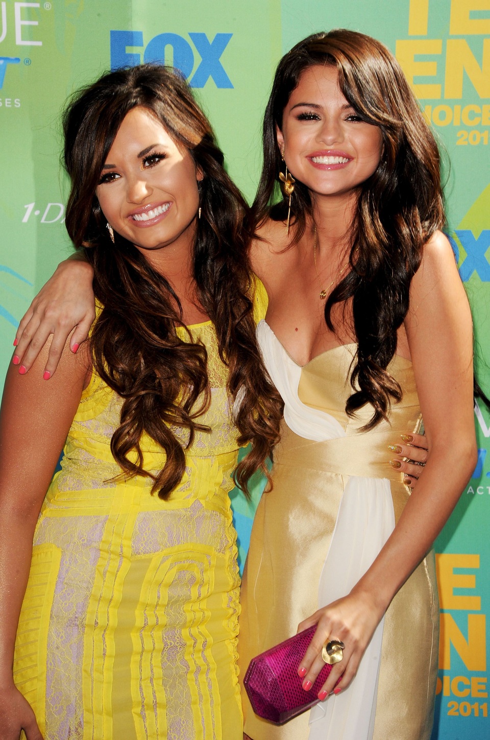 Demi Lovato tuyên bố không phải là bạn của Selena Gomez - 1 Demi Lovato tuyên bố không phải là bạn của Selena Gomez - 1