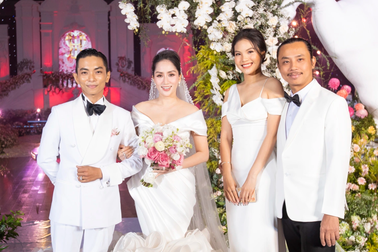 Chí Anh đưa vợ đến dự đám cưới Khánh Thi - Phan Hiển