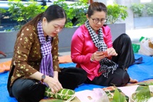 Một trường đại học tăng mạnh tiền thưởng Tết cho giảng viên