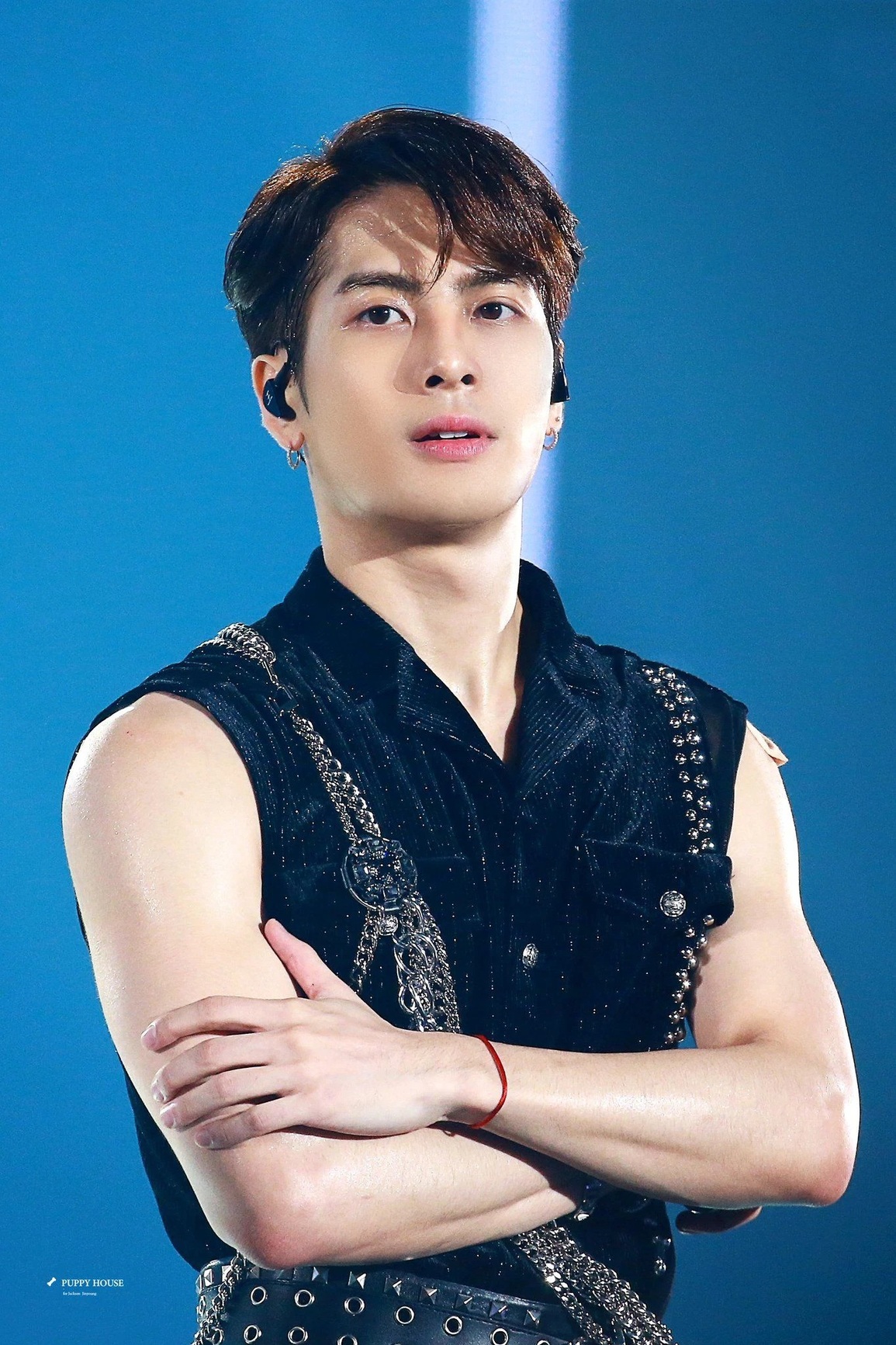 Ca sĩ Châu Á Jackson Wang gây sốt tại Mỹ với màn biểu diễn nóng bỏng mắt - 7 Ca sĩ Châu Á Jackson Wang gây sốt tại Mỹ với màn biểu diễn nóng bỏng mắt - 7