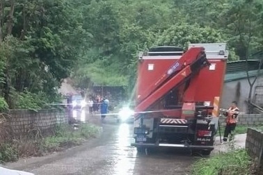 Đi xem sao băng ở Vườn Quốc gia Tam Đảo, 2 người bị lũ cuốn