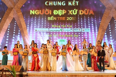 Cô gái Bến Tre đoạt giải cao nhất cuộc thi “Người đẹp xứ dừa”