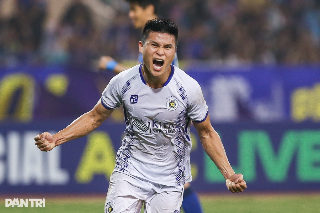 Hà Nội FC đặt mục tiêu cao nhất ở V-League, Tuấn Hải nói điều đặc biệt - 2 Hà Nội FC đặt mục tiêu cao nhất ở V-League, Tuấn Hải nói điều đặc biệt - 2