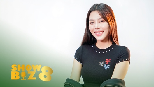 “Em xinh” Muộii: Tôi xót xa khi bố mẹ ở nhà thuê, chật vật vì đồng tiền