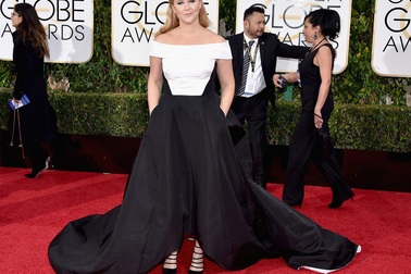 Những chiếc váy “thảm họa” nhất lễ trao giải Quả cầu vàng 2016