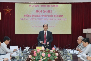 Xây dựng văn bản pháp luật bám sát thực tế, chặn "cài cắm" lợi ích nhóm