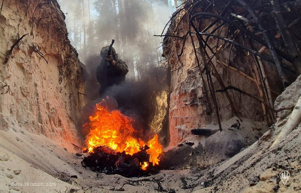 Nga siết gọng kìm, Ukraine nín thở cho trận đánh then chốt ở Donetsk - 1 Nga siết gọng kìm, Ukraine nín thở cho trận đánh then chốt ở Donetsk - 1