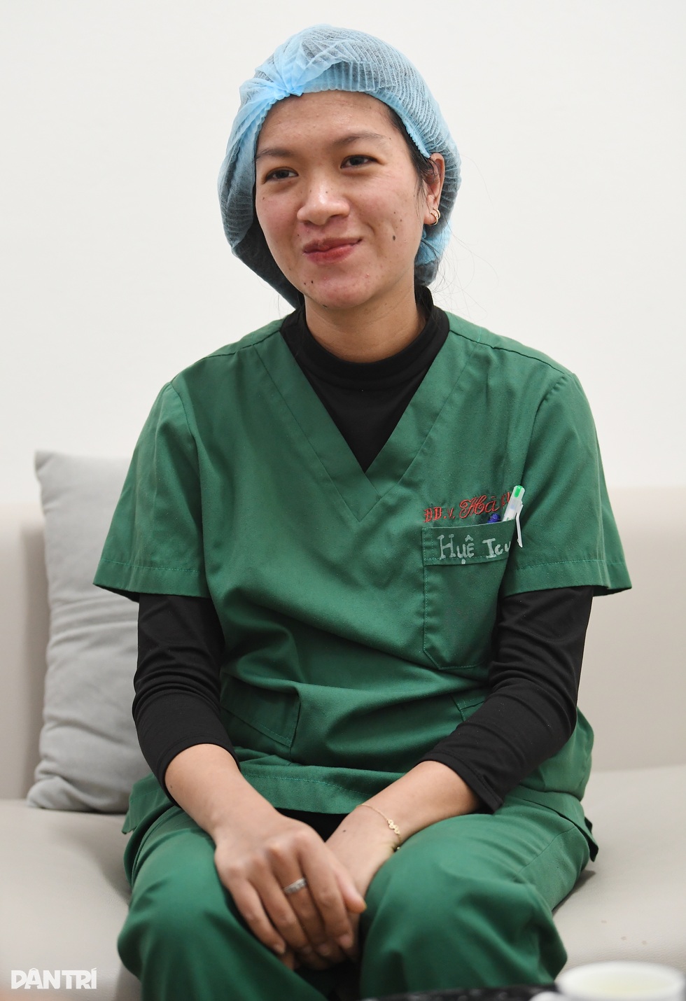 Bóng hồng trong phòng bệnh thế kỷ - 14