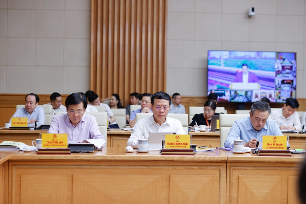 Thủ tướng ra tối hậu thư cho 2 đại dự án đường sắt - 3 Thủ tướng ra tối hậu thư cho 2 đại dự án đường sắt - 3