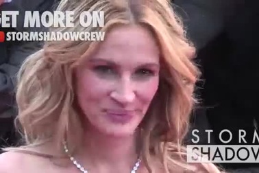 Julia Roberts điệu đà trên thảm đỏ Liên hoan phim Cannes
