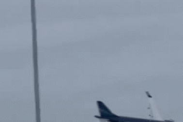 Tiếng nổ bất thường trước thảm kịch máy bay cháy như cầu lửa ở Kazakhstan