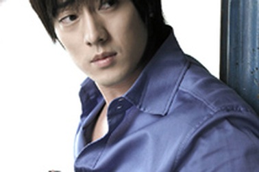 So Ji Sub "cặp" với Chương Tử Di và Phạm Băng Băng