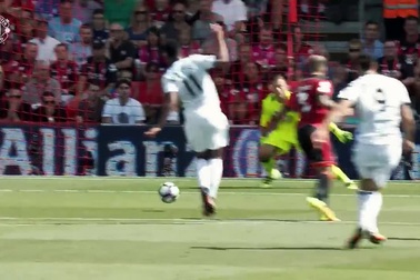 MU làm clip tri ân Ibrahimovic