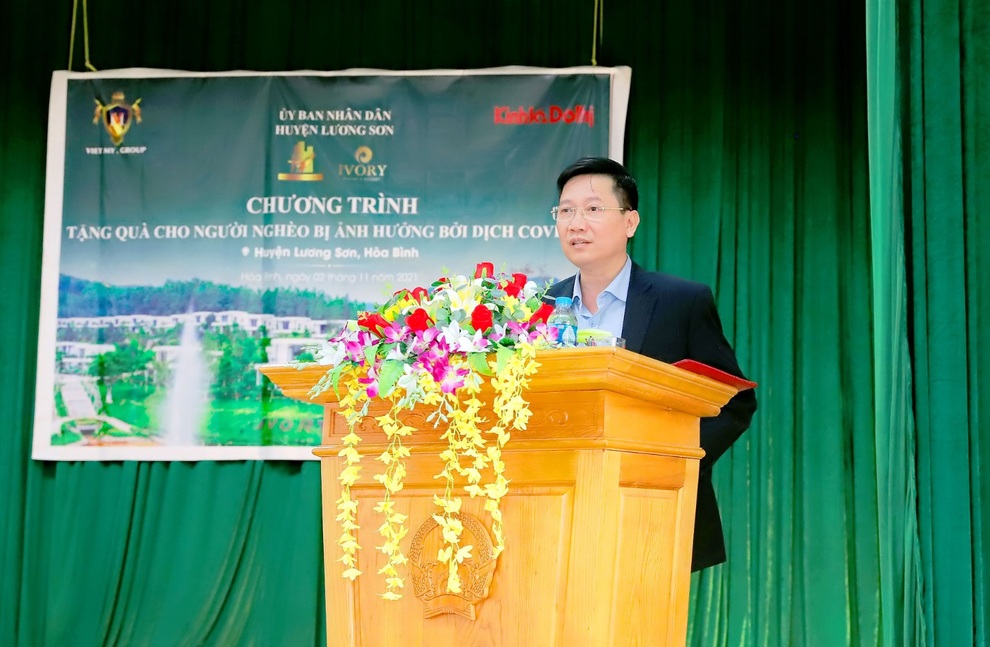 Tập đoàn Việt Mỹ tặng quà đồng bào nghèo tại huyện Lương Sơn Hòa Bình - 1 Tập đoàn Việt Mỹ tặng quà đồng bào nghèo tại huyện Lương Sơn Hòa Bình - 1