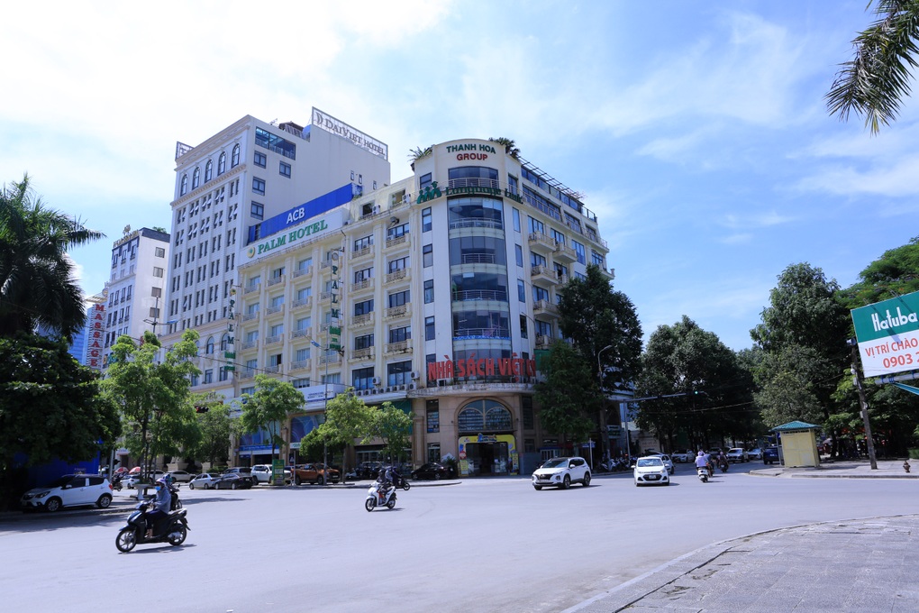 Cựu Chủ tịch tỉnh Thanh Hóa Nguyễn Đình Xứng bị khởi tố - 2 Cựu Chủ tịch tỉnh Thanh Hóa Nguyễn Đình Xứng bị khởi tố - 2