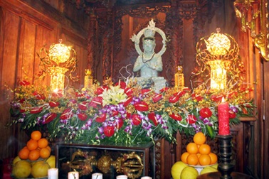 An vị tượng Phật Ngọc tại ngôi chùa 1.000 năm tuổi