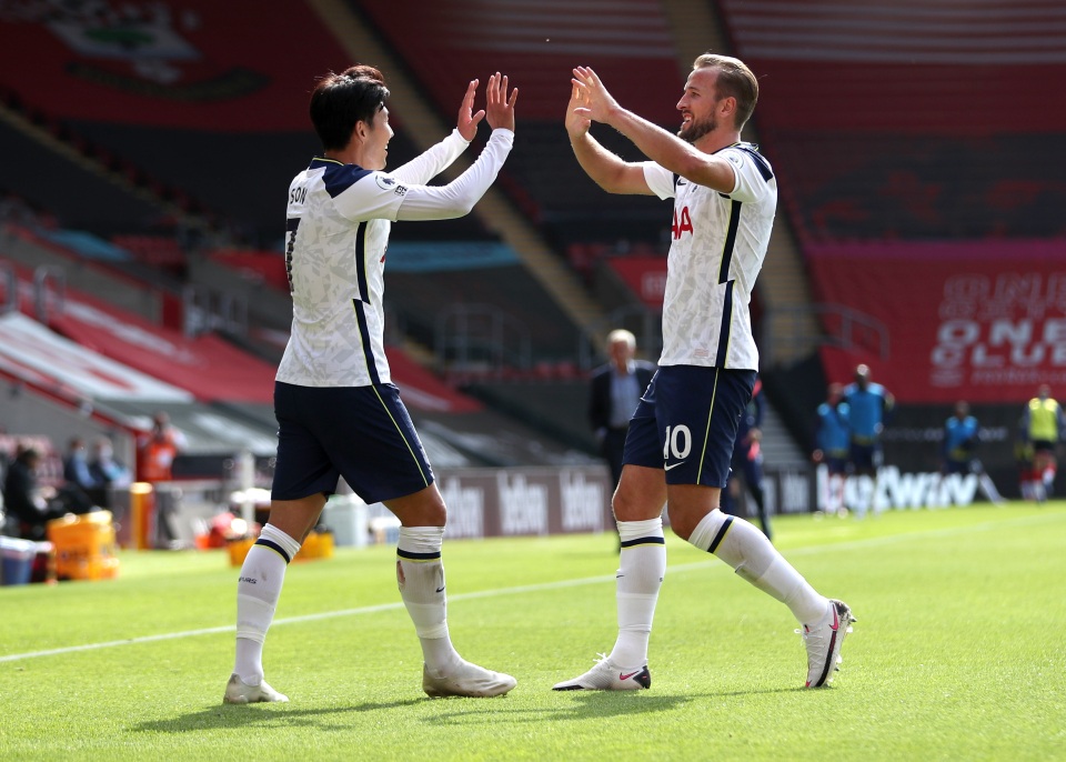 Ghi tới 4 bàn, Son Heung Min đi vào lịch sử Premier League - 1 Ghi tới 4 bàn, Son Heung Min đi vào lịch sử Premier League - 1